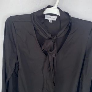 Black blouse Gibson latimer